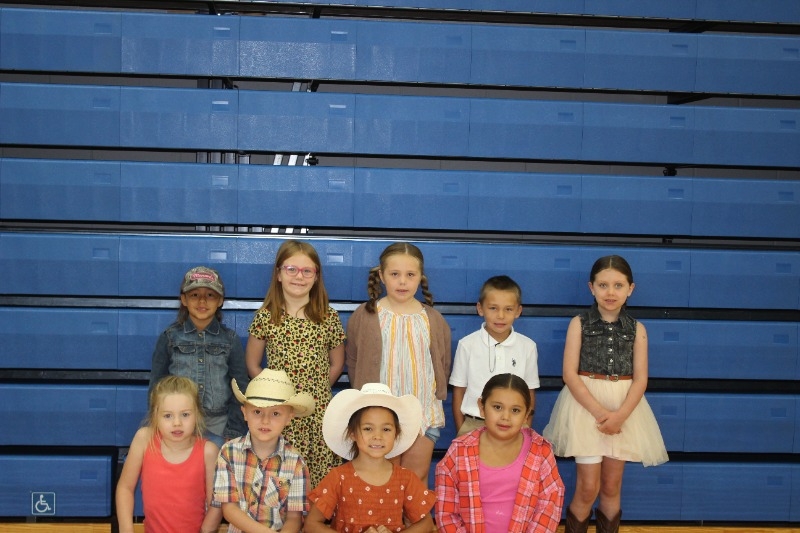 Niobrara Public Schools 2022 Day 1 Country vs. Country Club